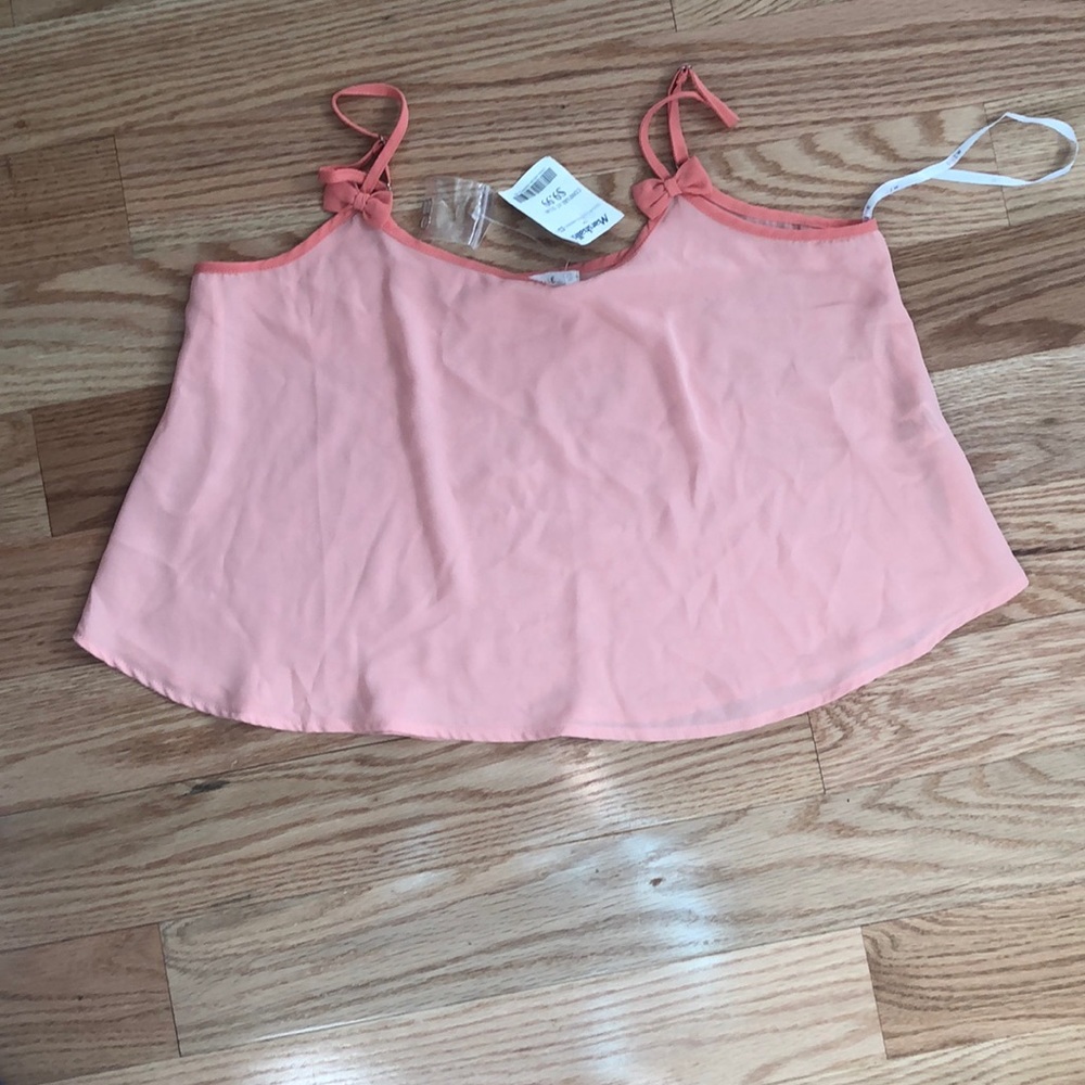 Peach flowy tank top